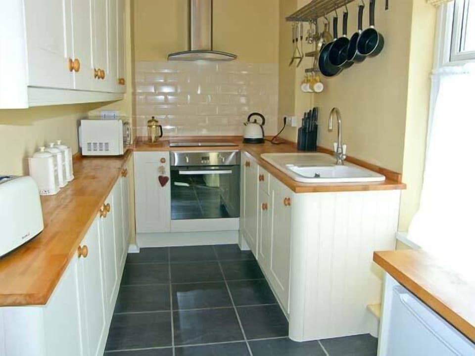 Cottage | Interior