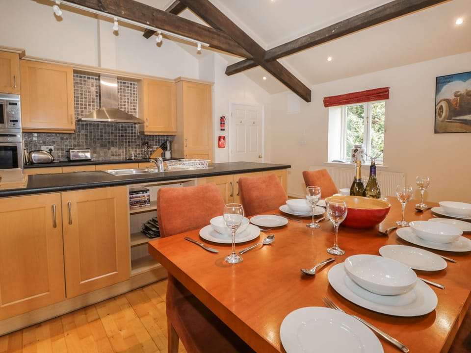 Cottage | Interior