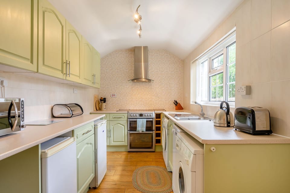 Cottage | Interior