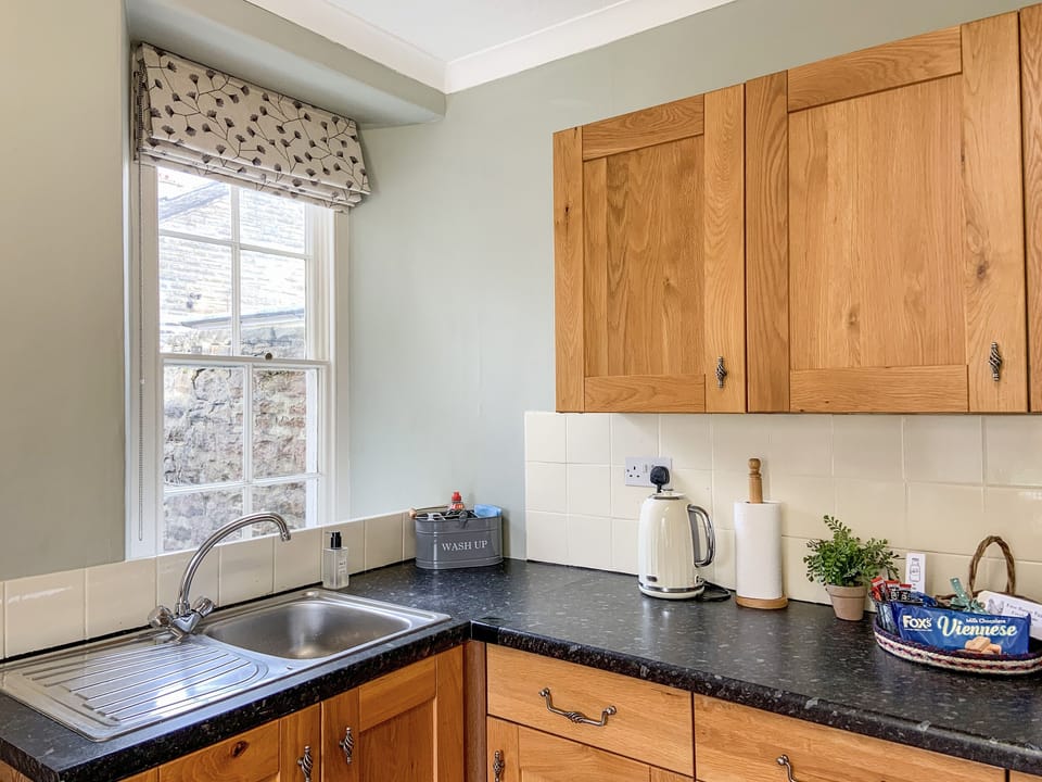 Cottage | Interior