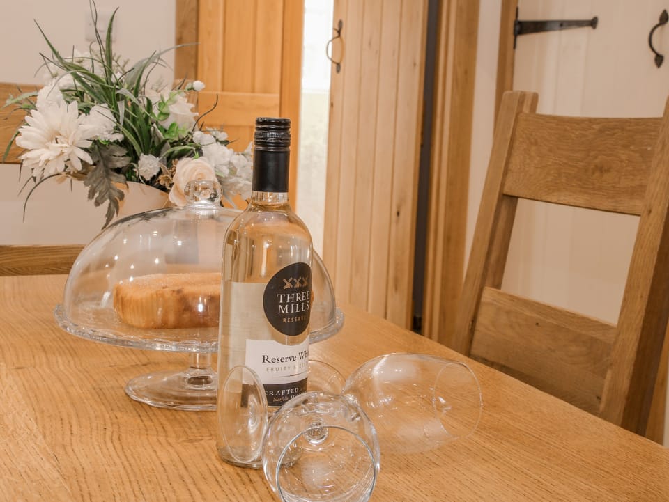 Cottage | Interior
