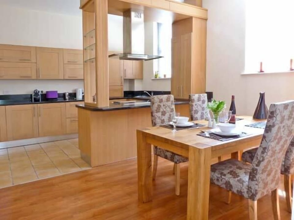 Cottage | Interior