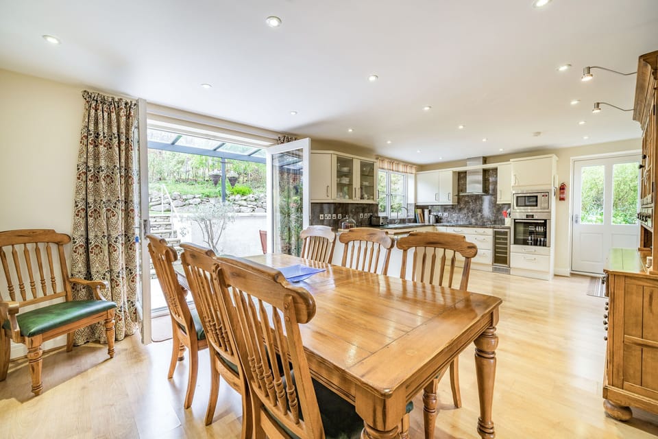 Cottage | Interior