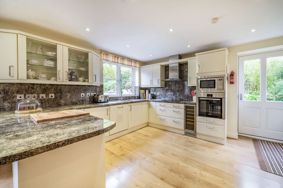 Cottage | Interior