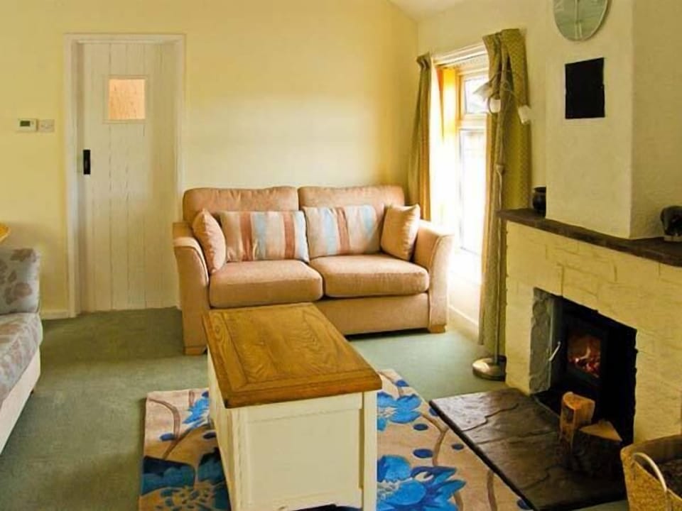 Cottage | Living room | TV