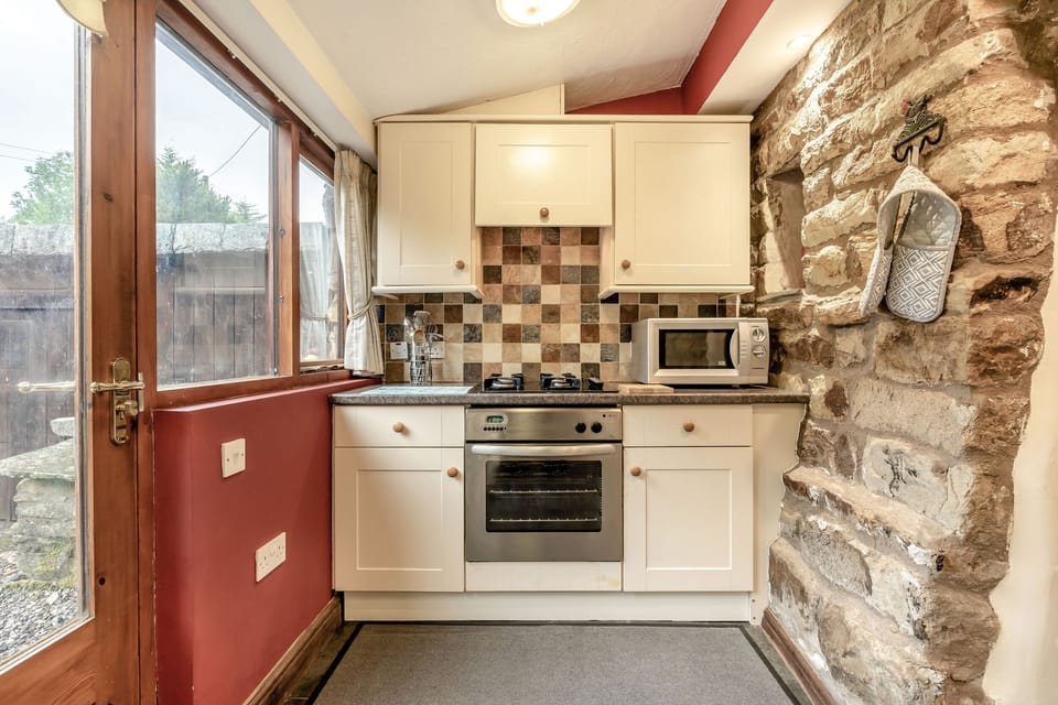 Cottage | Interior