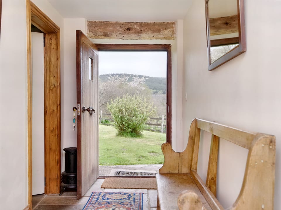 Cottage | Interior