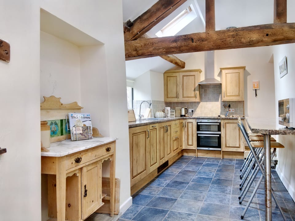 Cottage | Interior