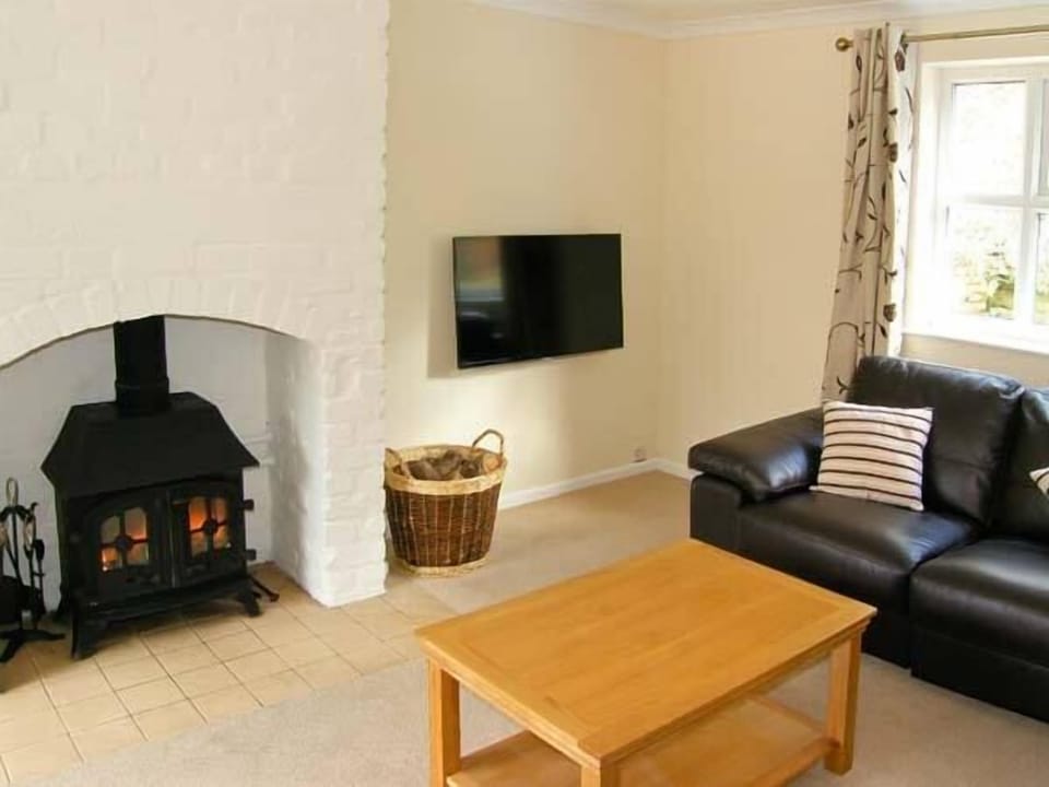 Cottage | Interior