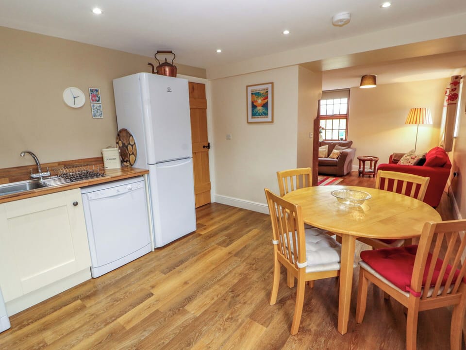 Cottage | Interior
