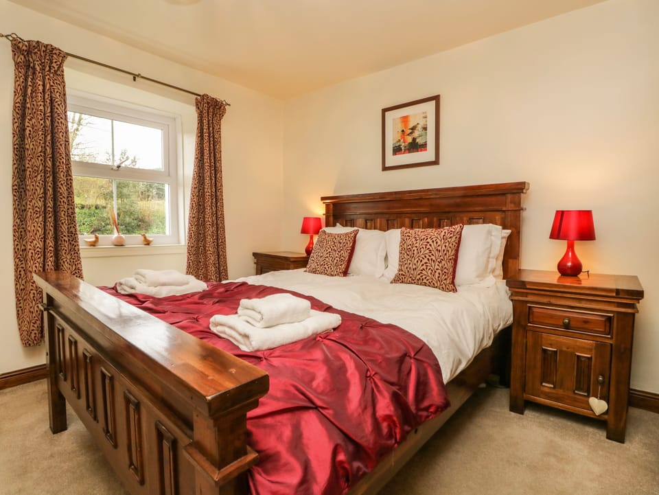 14 Low Row Cottage in England