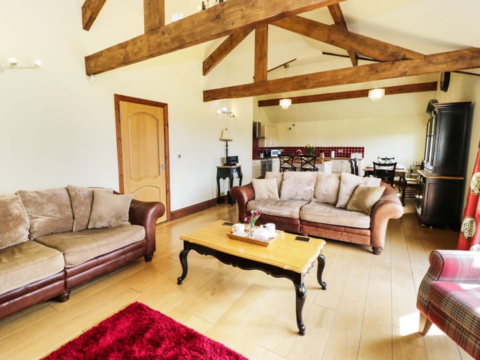 Cottage | Interior