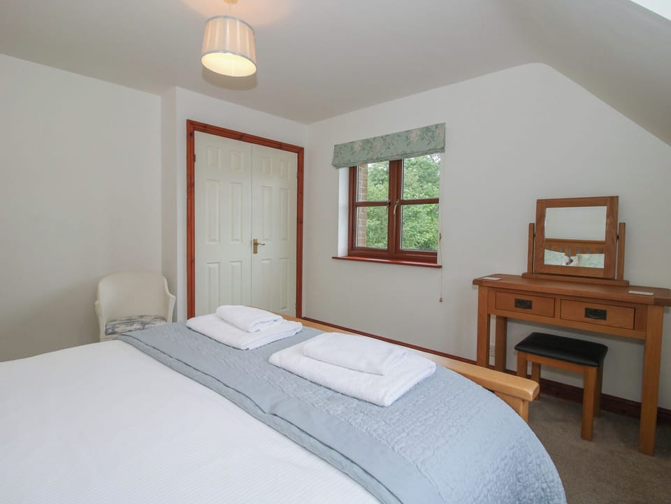 Cottage | 3 bedrooms, individually decorated, individually furnished, free WiFi