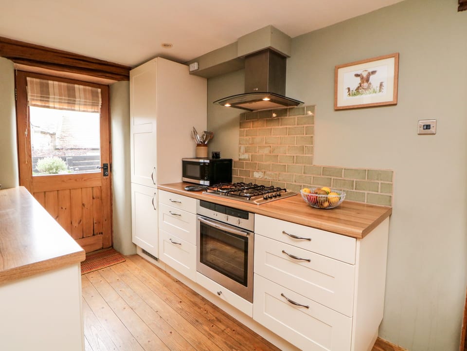 Cottage | Interior