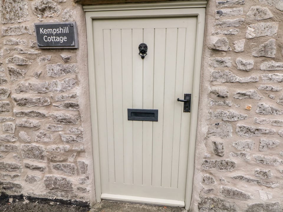 Cottage | Interior