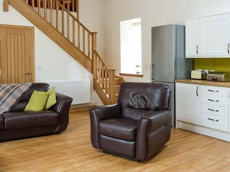 Cottage | Living room | Flat-screen TV