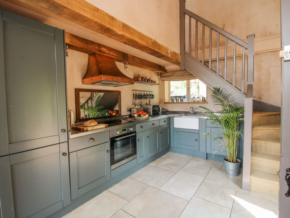 Cottage | Private kitchen | Cookware/dishes/utensils