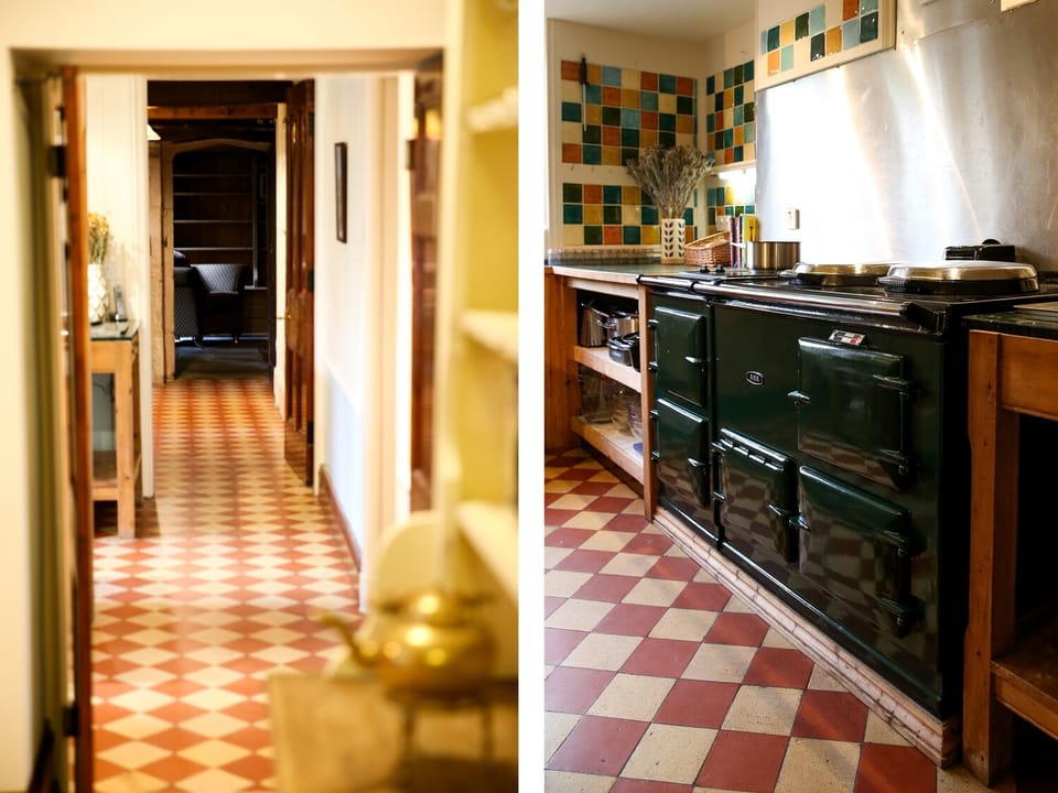 Cottage | Interior