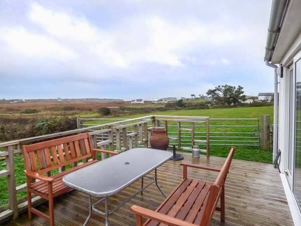 Cottage | Property grounds