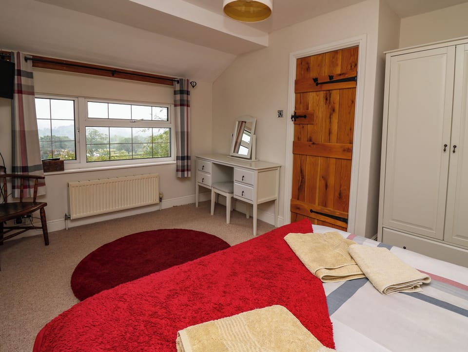 Cottage | 5 bedrooms, individually decorated, individually furnished, free WiFi