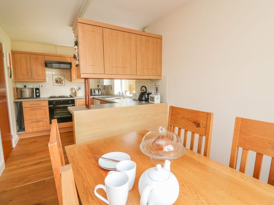Cottage | Interior