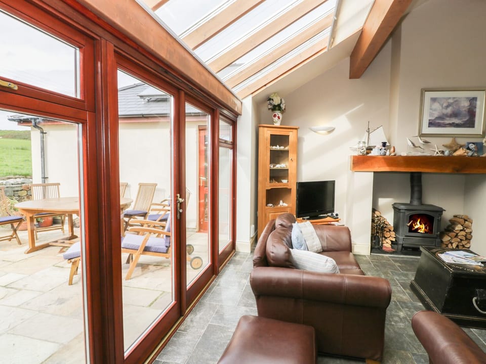 Cottage | Living room | TV, DVD player