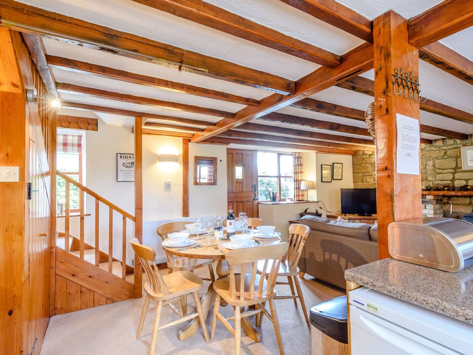 Cottage | Interior