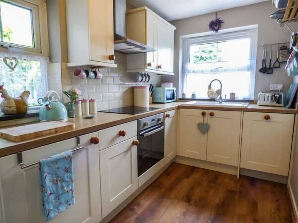 Cottage | Interior