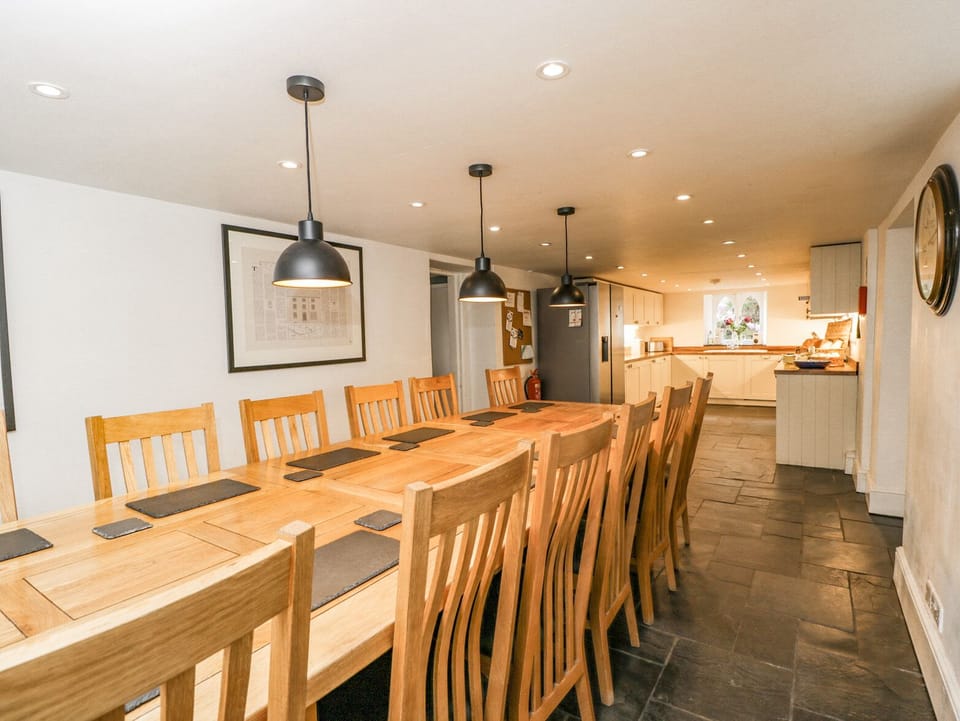 Cottage | Interior