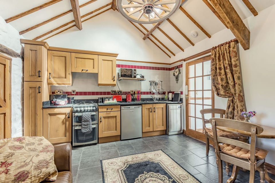 Cottage | Interior