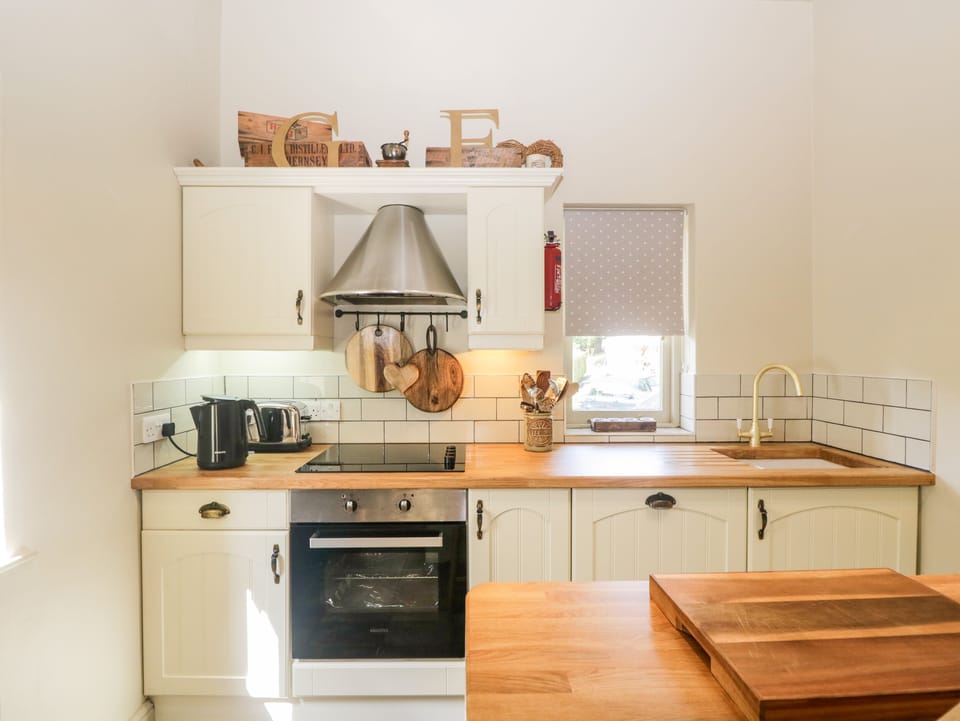 Cottage | Interior