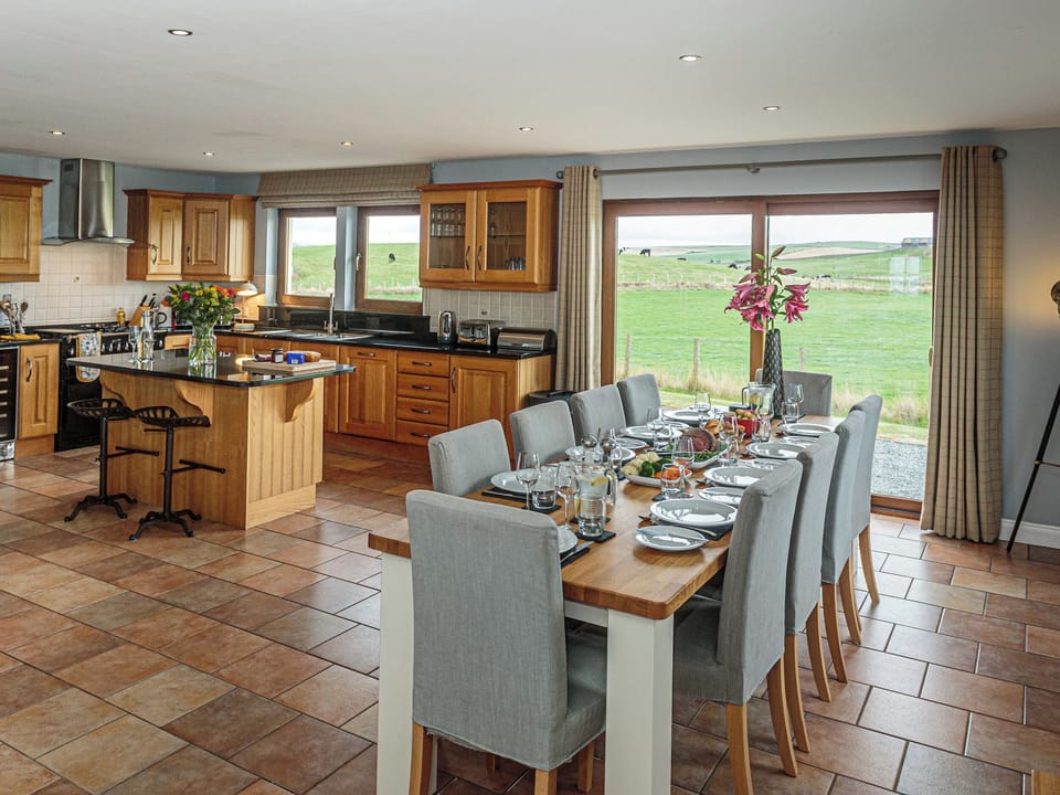 Cottage | Interior