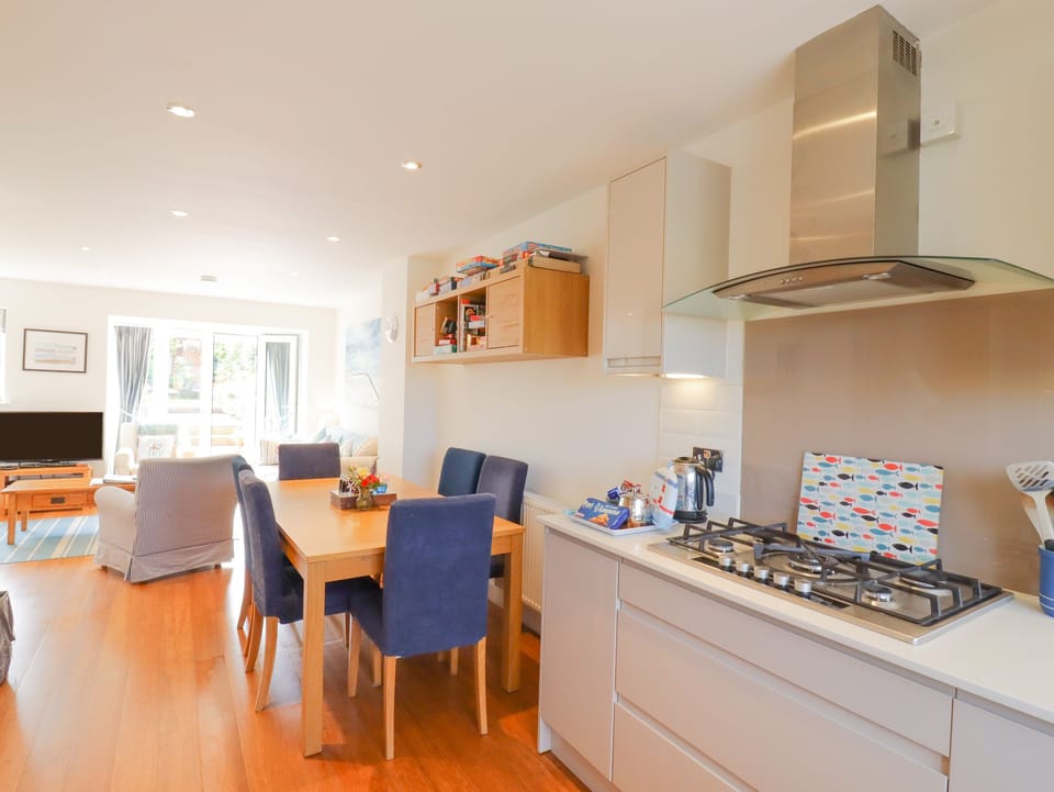 Cottage | Interior