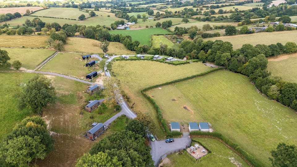 Cottage | Aerial view