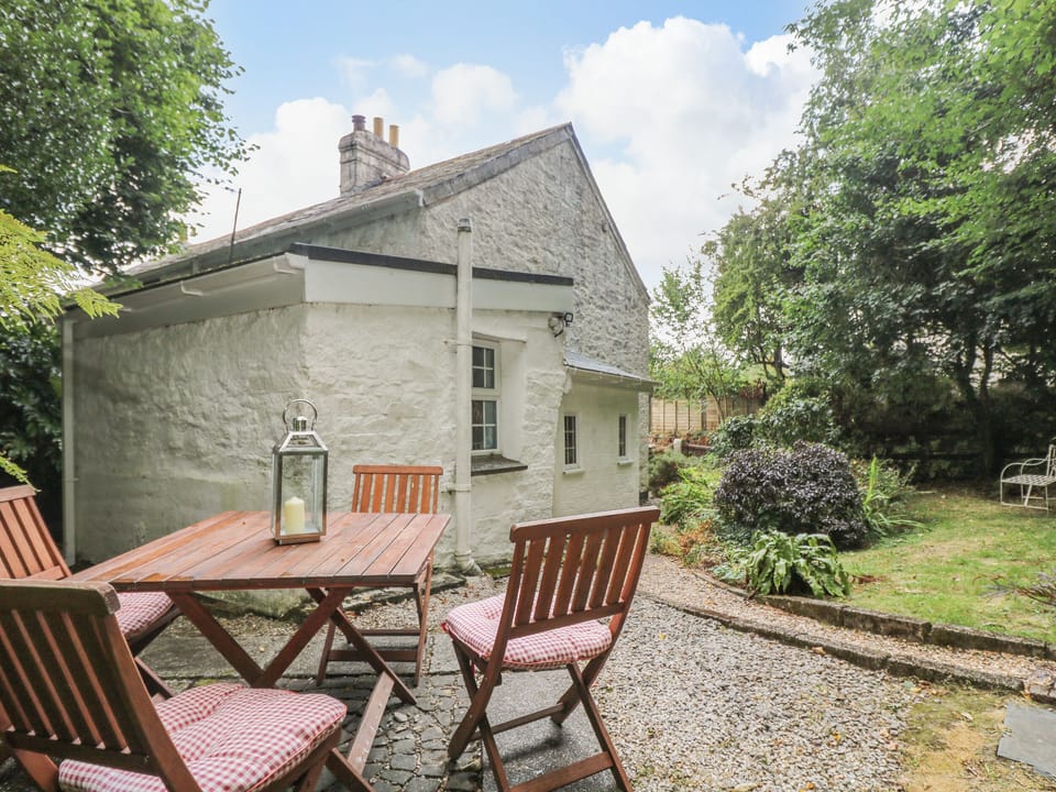 Cottage | Exterior