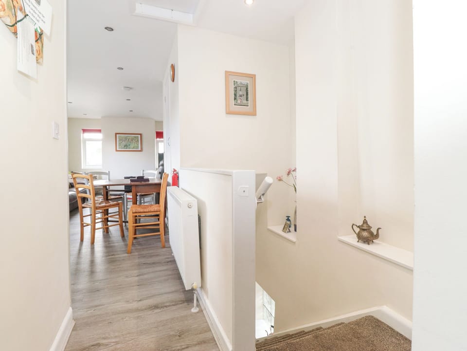 Cottage | Interior