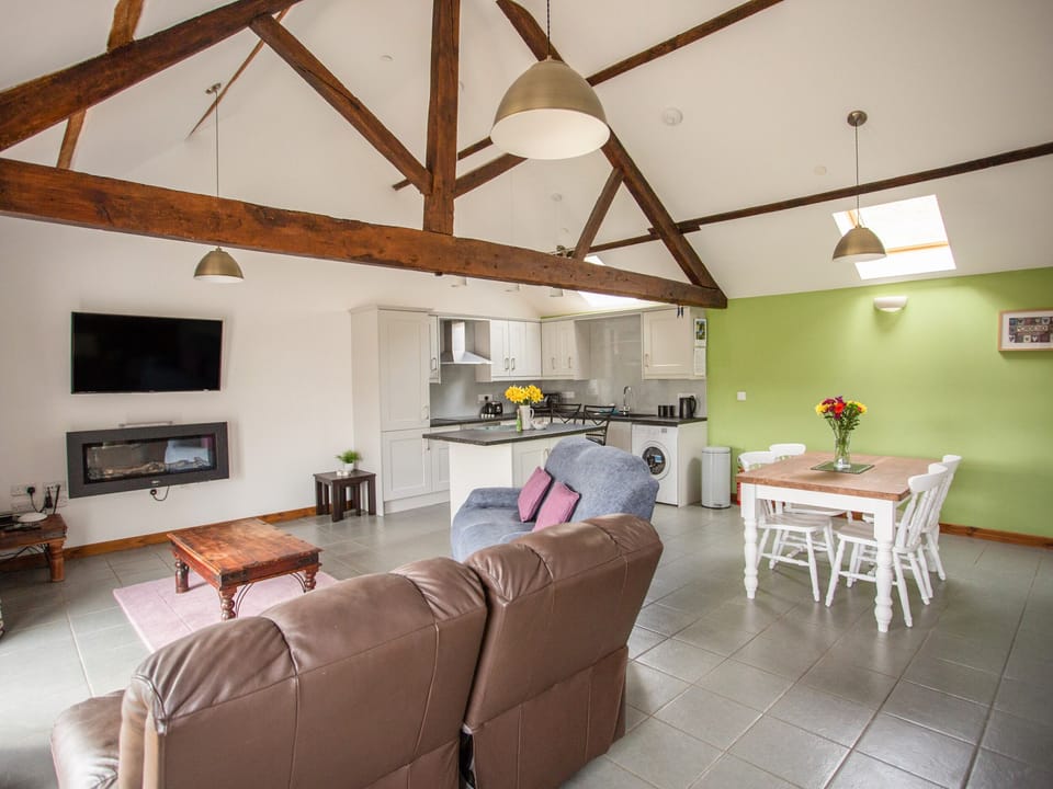 Cottage | Living room | TV