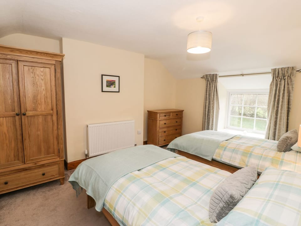 Cottage | Interior