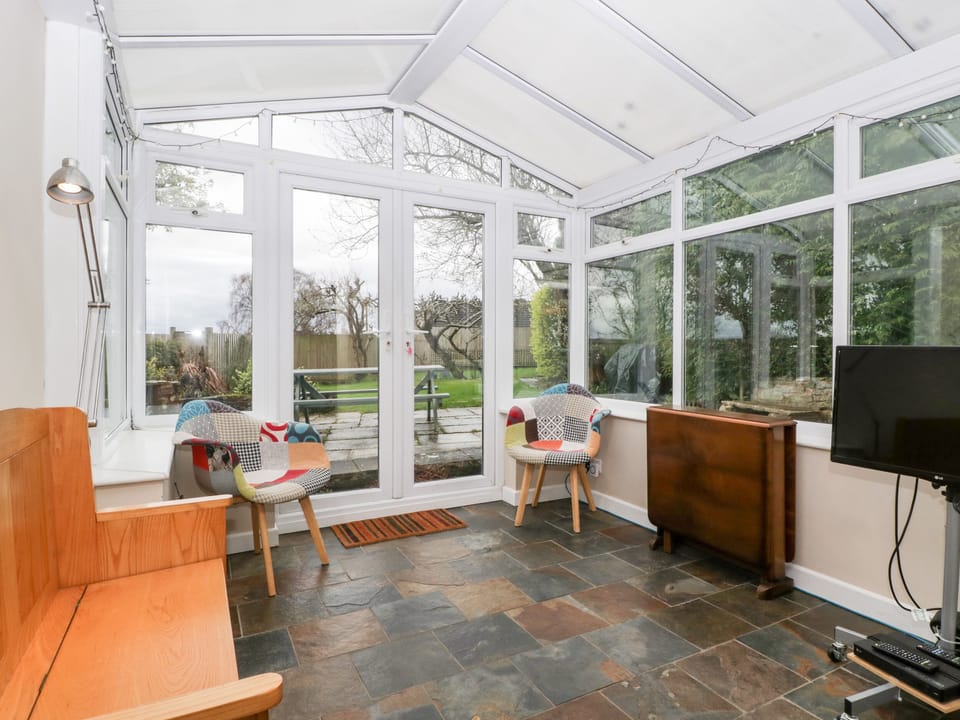 Cottage | Interior