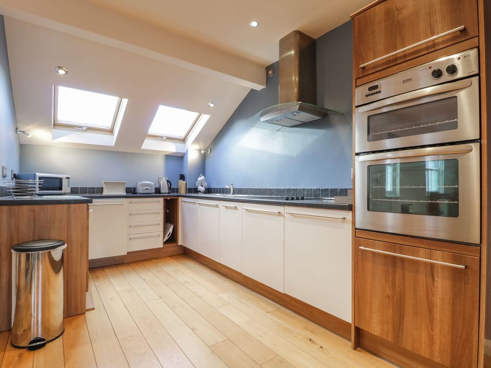 Cottage | Interior
