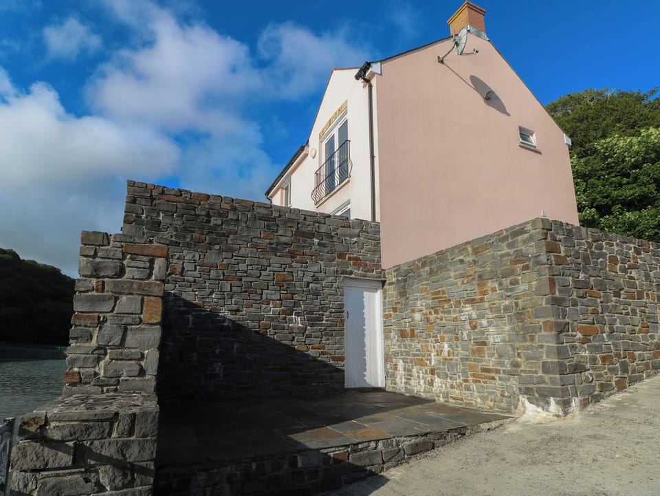 Cottage | Exterior