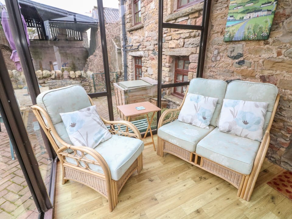 Cottage | Interior
