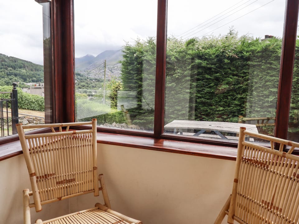 Cottage | Property grounds