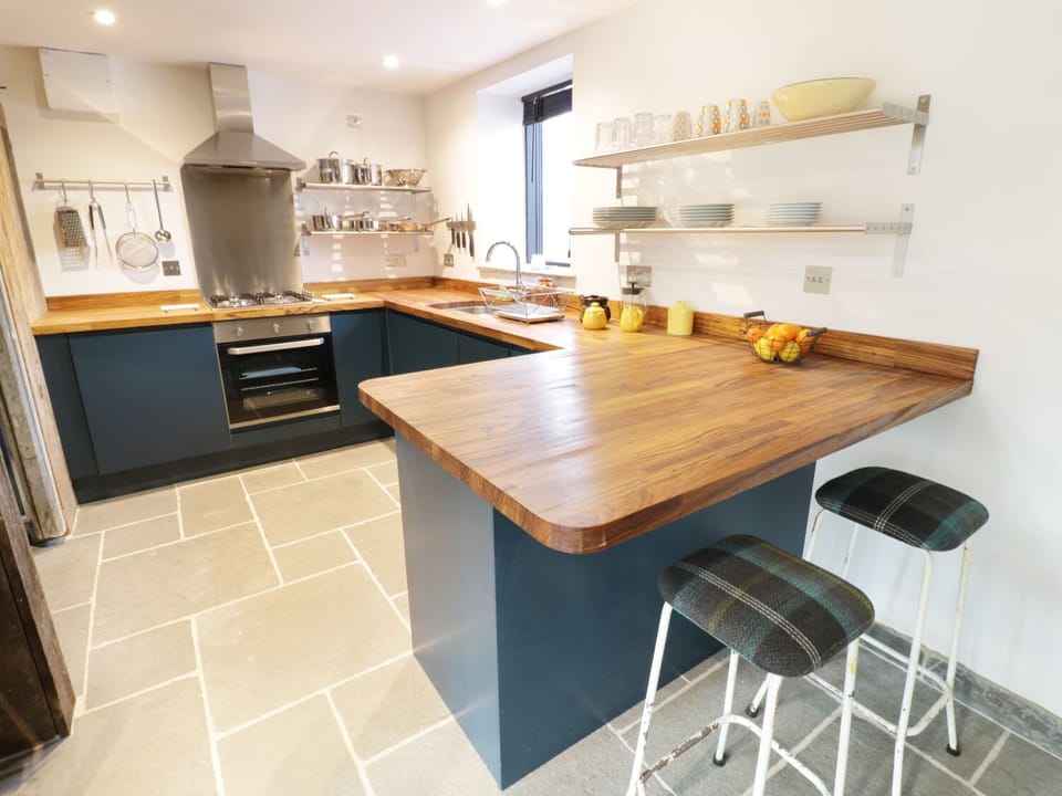 Cottage | Interior