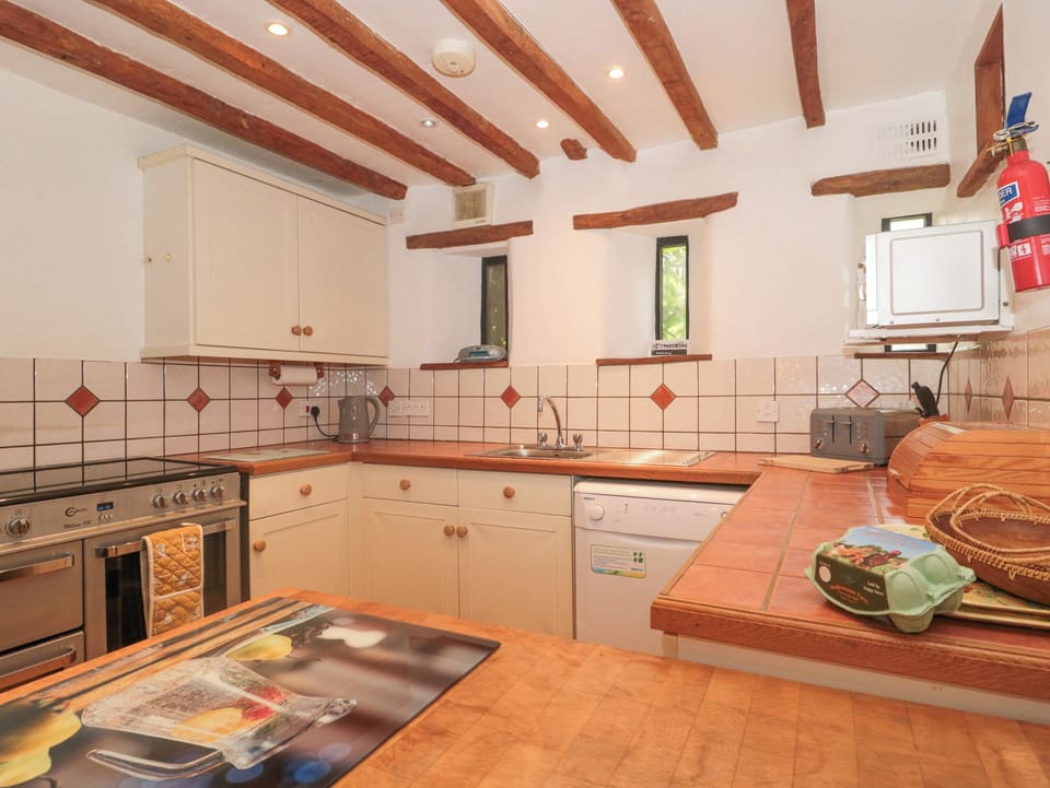 Cottage | Interior