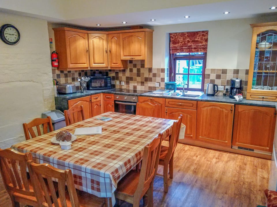 Cottage | Interior