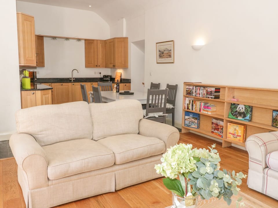 Cottage | Interior