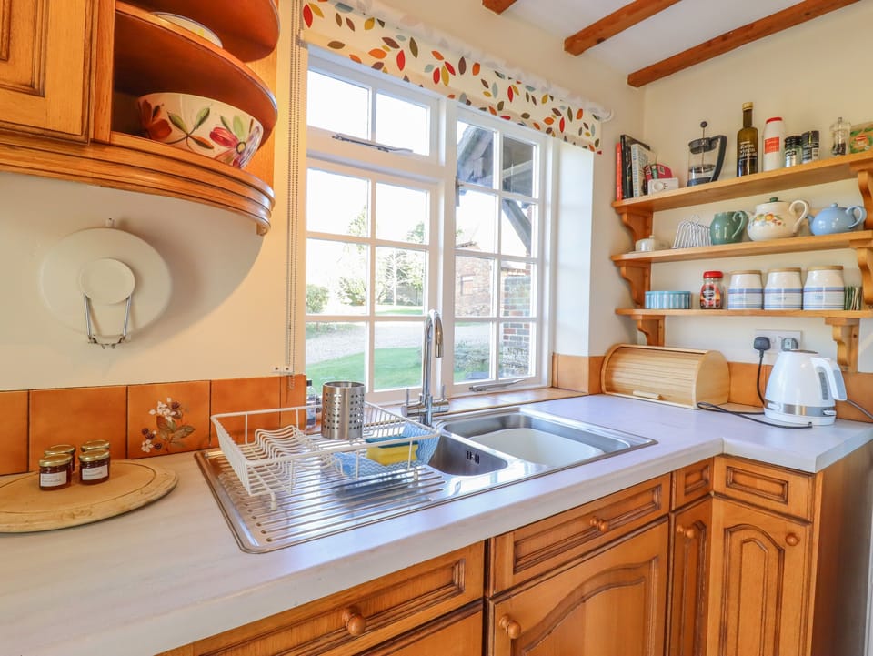 Cottage | Interior
