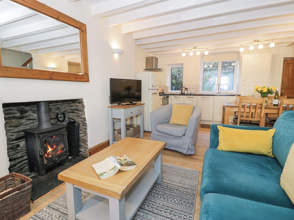 Cottage | Living area | TV, DVD player