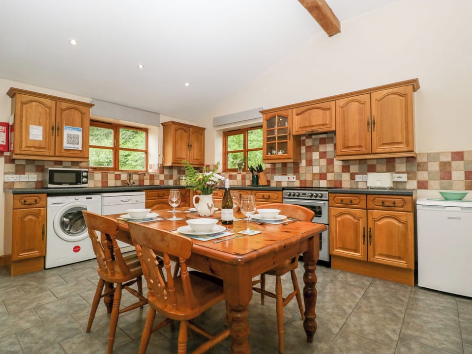 Cottage | Interior